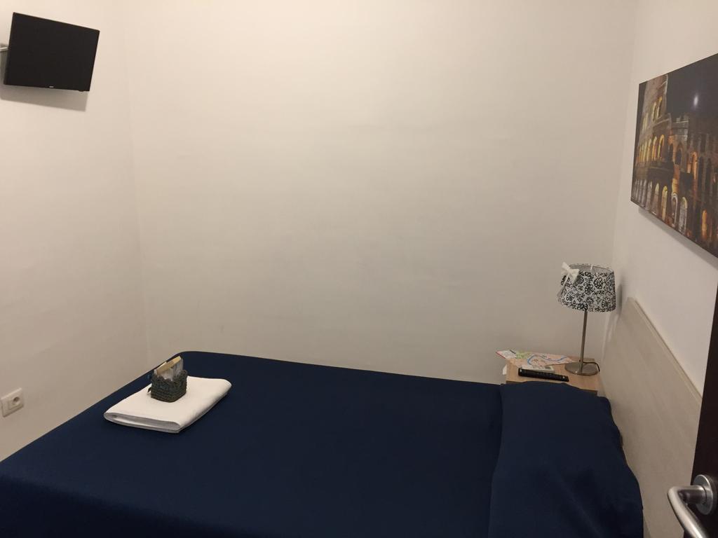 Aquarius Rome Bed & Breakfast Bagian luar foto